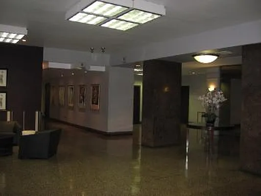 Sold by Corcoran | media 7