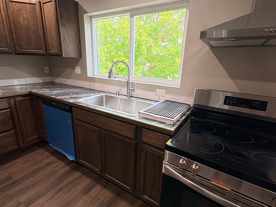 2nd image of 3134 N Stuart St #B1
