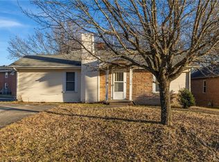 312 Avery Ave, High Point, NC 27265