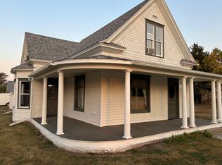 504 Main St, Farnam, NE 69029