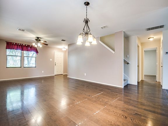 5th image of 5432 Comanche Wells Dr