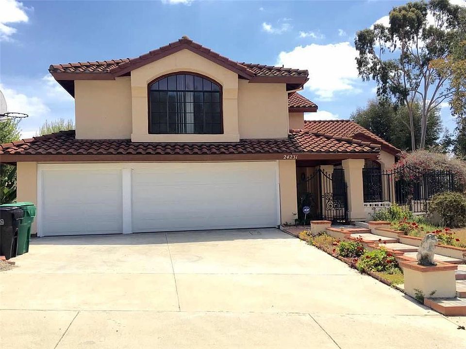 2nd image of 24231 Springwood Dr