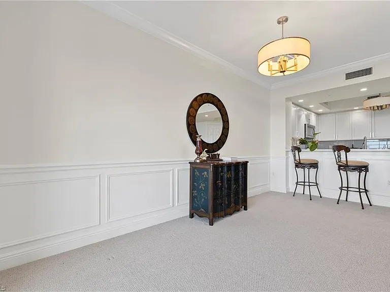 1065 Borghese Ln #403 — Photo 7