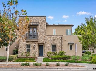 220 Follyhatch, Irvine, CA 92618