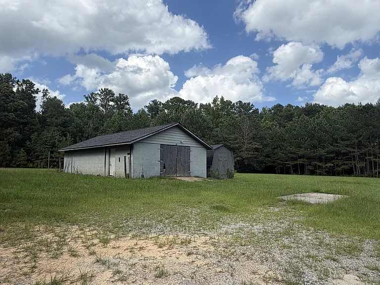 965 Hillview Rd — Photo 5