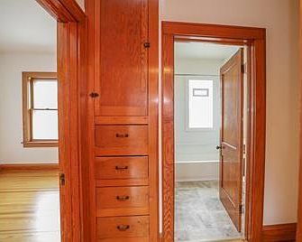 Bedroom and Bathroom hall with built in's