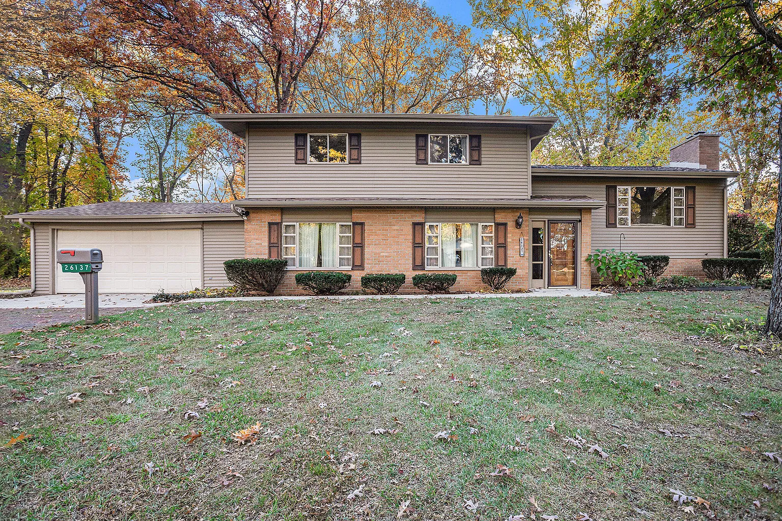 26137 Diana Dr photo 1