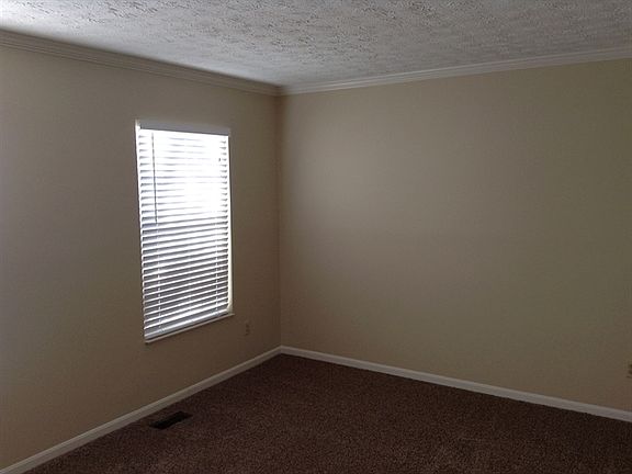 3rd image of 7348 Wyandot Ln