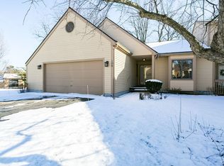 106 White Heron Cir, Fayetteville, NY 13066