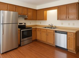1812 Michael Dr, Waukesha, WI 53189