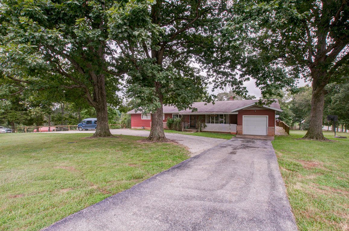 4587 E Farm Road 136, Springfield, MO 65809 | Zillow