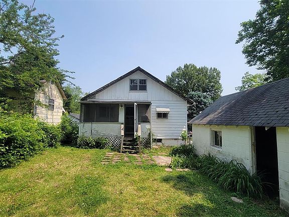 5th image of 7212 Albright Ave