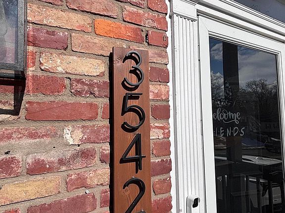 3rd image of 3542 Jacqueline Dr