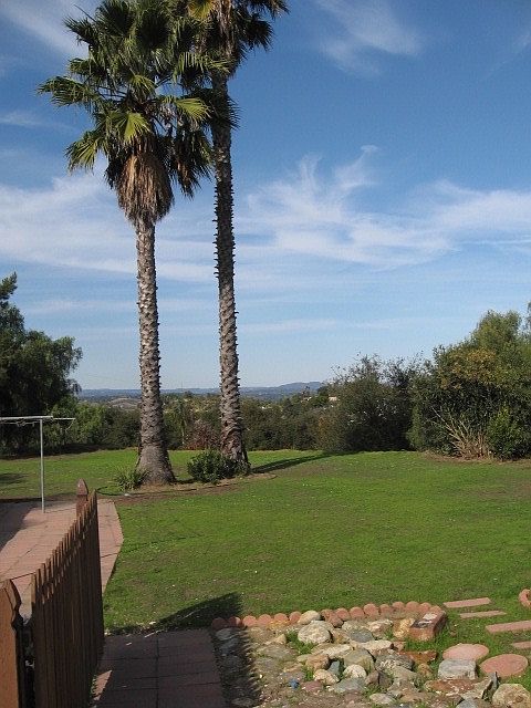 2nd image of 921 Gopher Canyon Rd