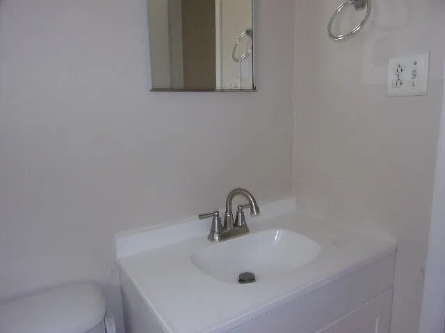 3021 Balfour Ave — Photo 10