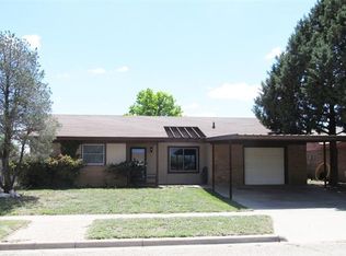 319 E 15th St, Wolfforth, TX 79382