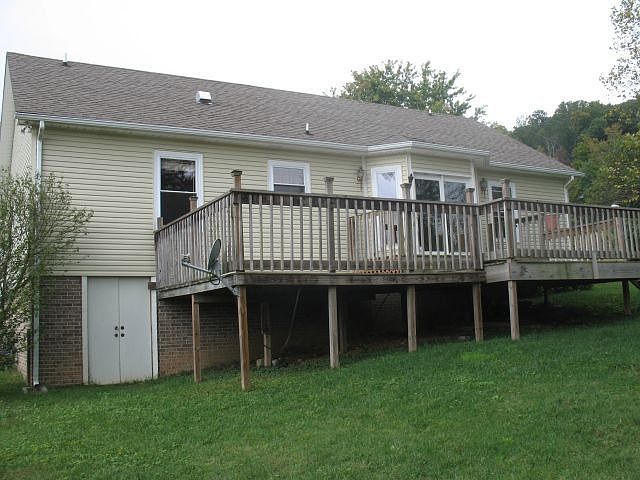 walk-in crawl space