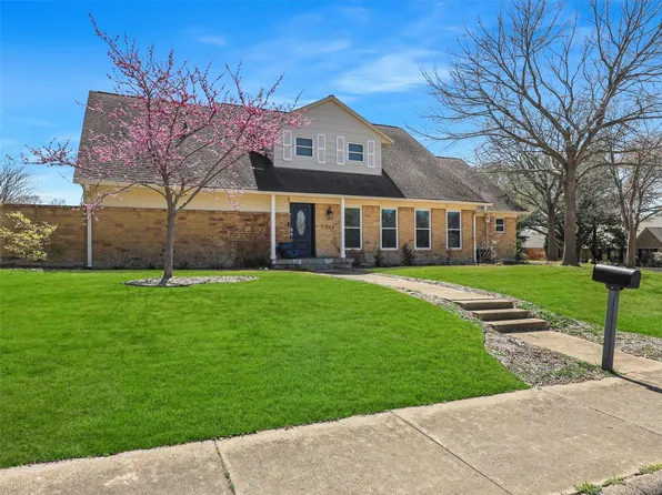 7248 Tangleglen Dr, Dallas, TX 75248