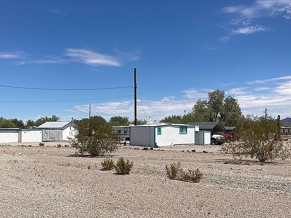 5th image of 1495 N Datig Ave