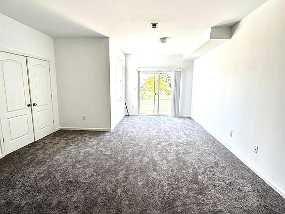 3rd image of 2171 Audubon Trl