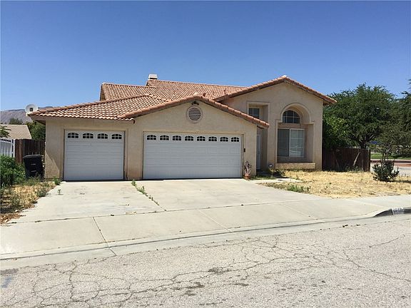 2nd image of 1087 Luna Way