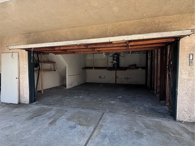 2615 Curtis Ave #B — Photo 47