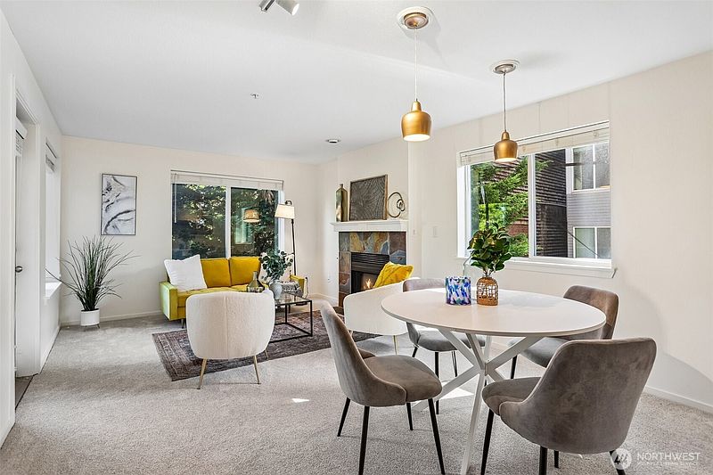 5th image of 232 Belmont Avenue E #301