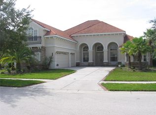 8309 Windsor Bluff Dr, Tampa, FL 33647