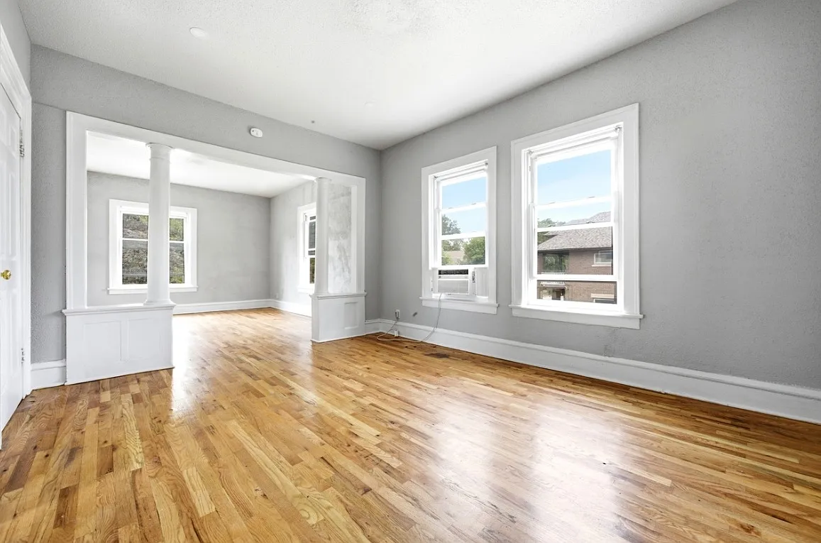 3 bed, 1050 sqft, $1,350 — Photo 1