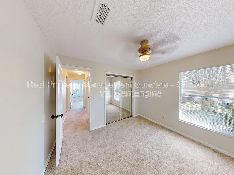 5662 Rywood Dr — Photo 9