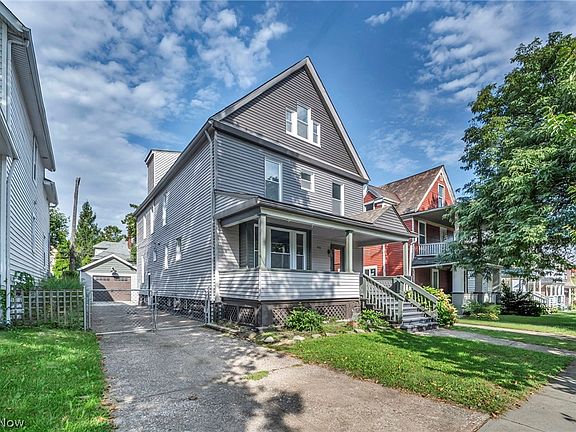 3rd image of 1362 W 61st St