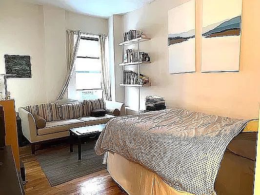 2nd image of 495 W End Ave APT 1O
