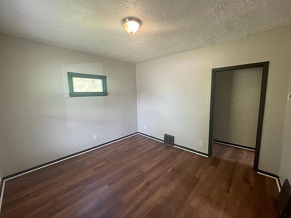 2nd image of 12315 Union Ave #1