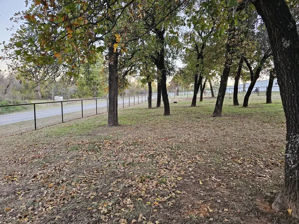 8301 N Westminster Rd, Jones, OK 73049