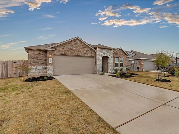 2nd image of 713 Carol Dr