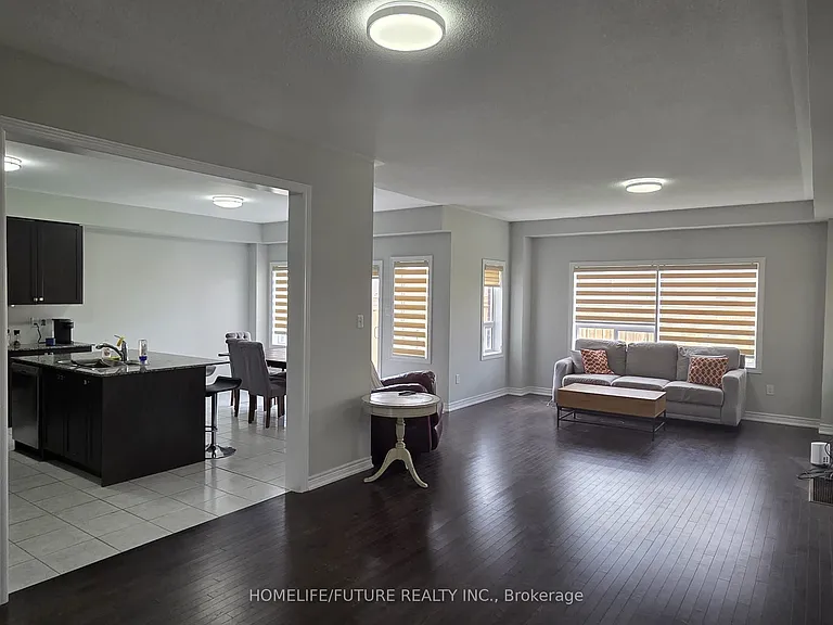 44 Bruce Cameron Dr — Photo 8