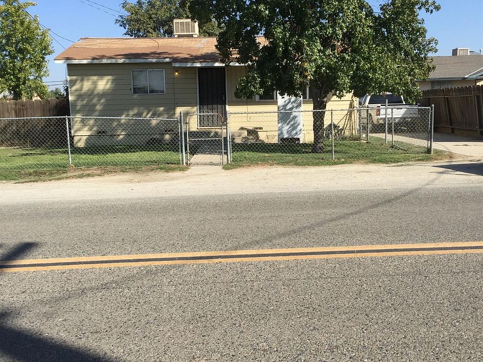 2nd image of 422 E Ellsworth Ave