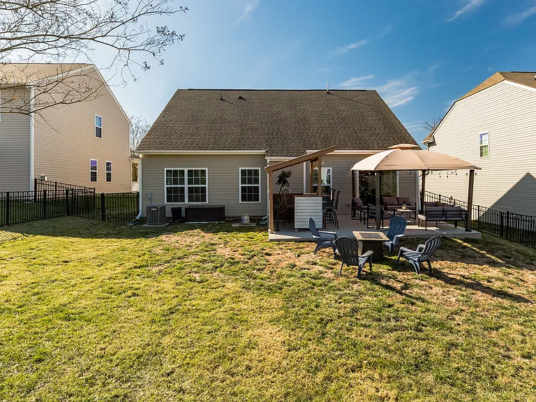 5826 Castlecove Rd — Photo 27
