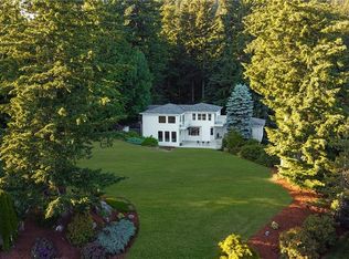 9909 182nd Ave SE, Issaquah, WA 98027