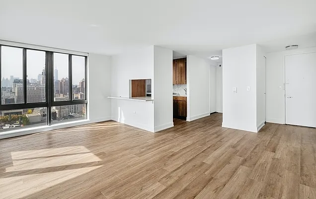 Rented by Mirador Real Estate | media 34