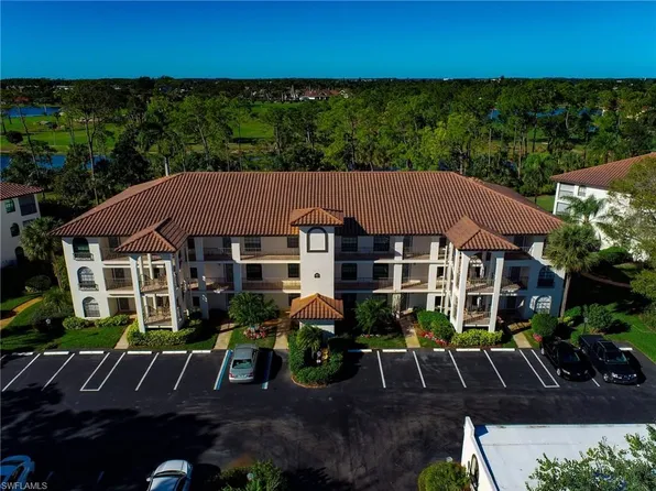 267 Deerwood Cir #14, Naples, FL 34113