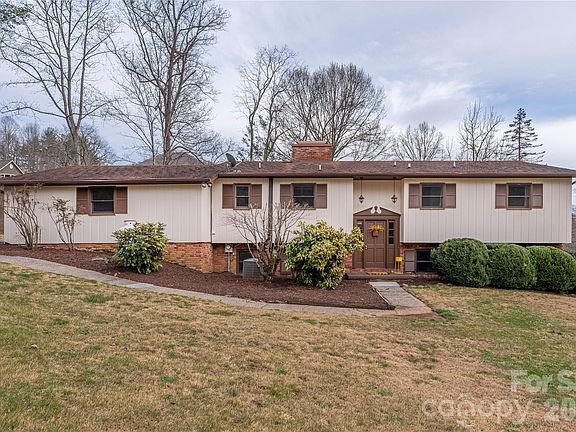 2nd image of 85 Dawn Ln