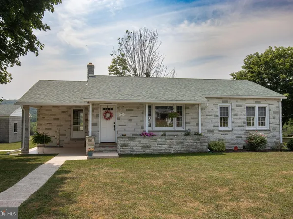 545 Suedberg Rd, Pine Grove, PA 17963