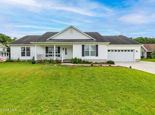 301 Ransom Brook Ct, Beaufort, NC 28516