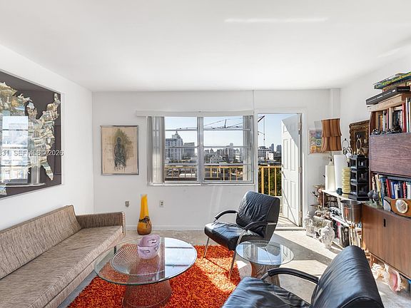 4th image of 245 18th St APT 1103