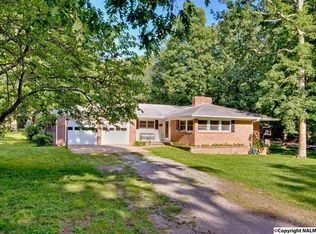 5227 Panorama Dr SE, Huntsville, AL 35801