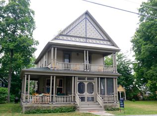 71 Outlook Ave, Thousand Island Park, NY 13692