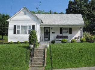1005 E 4th North St, Morristown, TN 37814