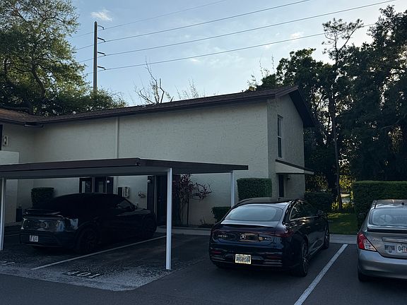 5th image of 501 E Bay Dr APT 401