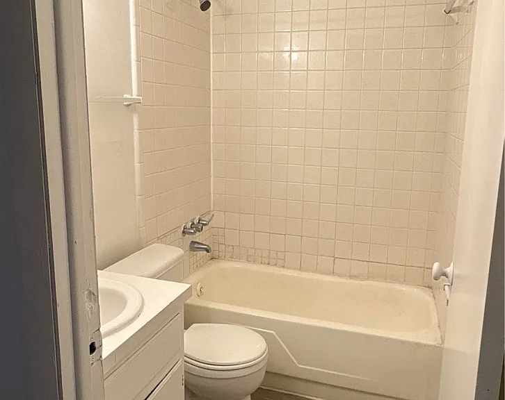 1067 Salem Ave #2 — Photo 3